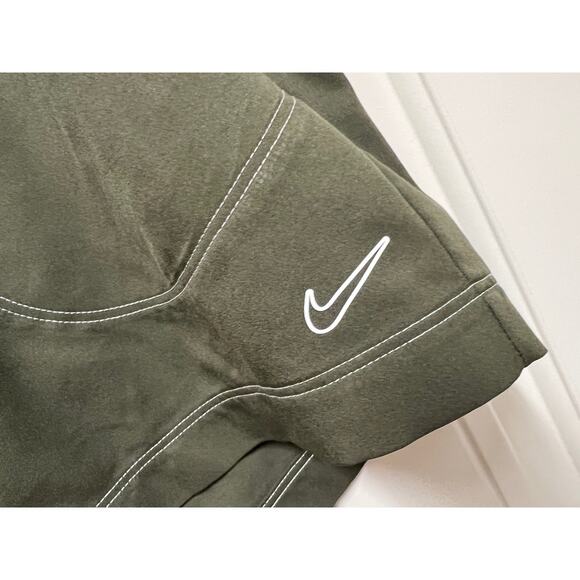 Nike Golf Dri-fit walking shorts - Size 12 Olive Green like new - Picture 4 of 5